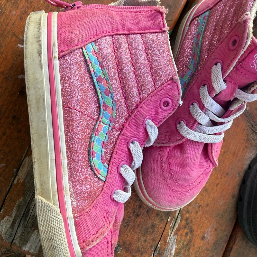 Vans Kids Pink and Blue High-Top Sneakers